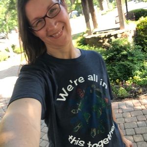 Meet your Posher, Jennifer